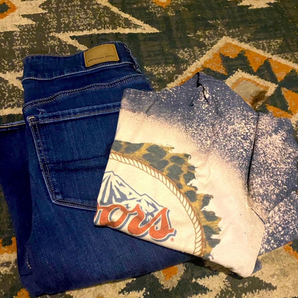 American Eagle bootcut jeans and crop shirt